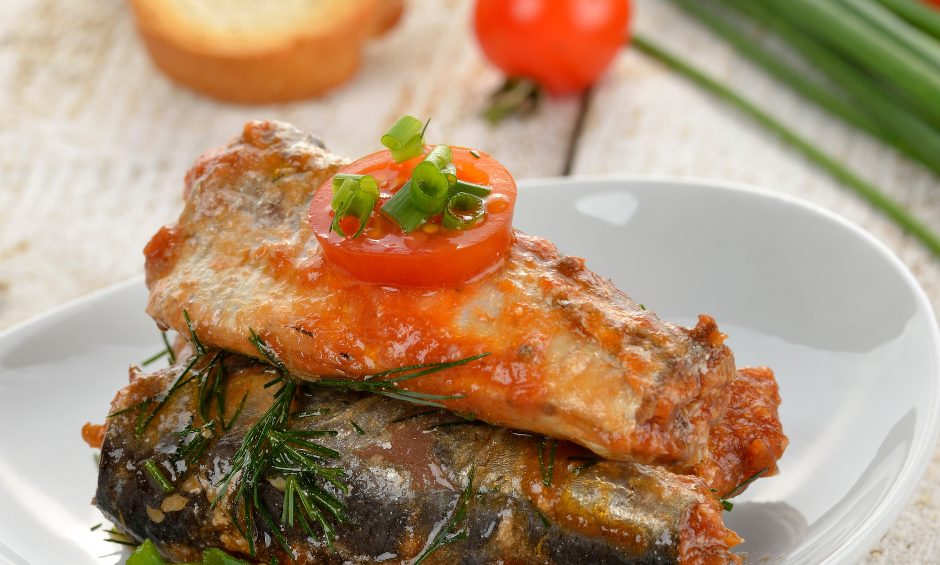 Sardynki w pomidorach